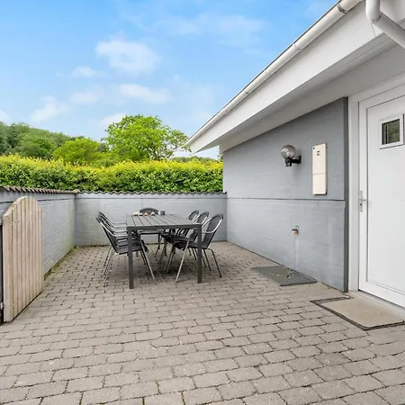 Dom wakacyjny Amazing In With Kitchen