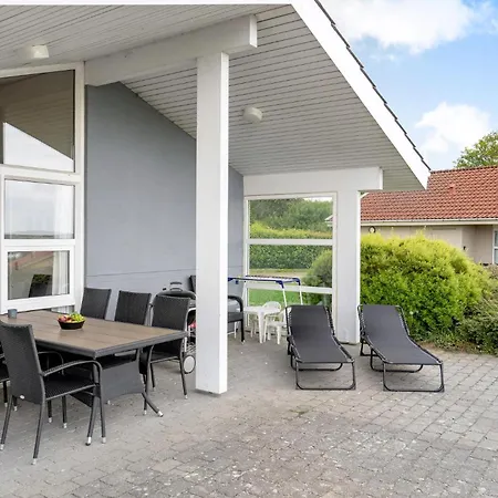 Holiday home Amazing In With Kitchen *