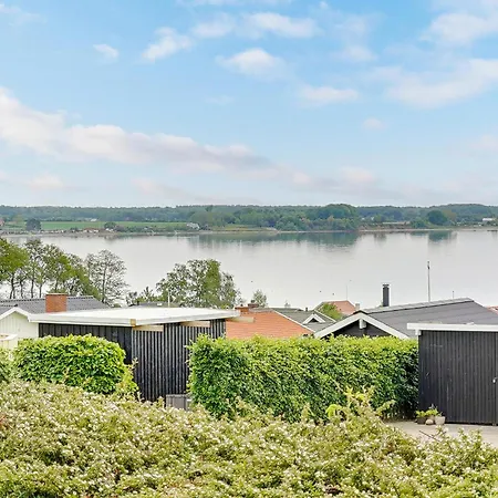 Amazing In With Kitchen *