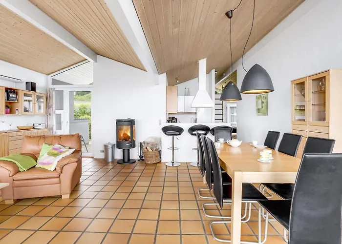 Holiday home Amazing In With Kitchen Sjolund