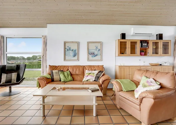 Holiday home Amazing In With Kitchen *