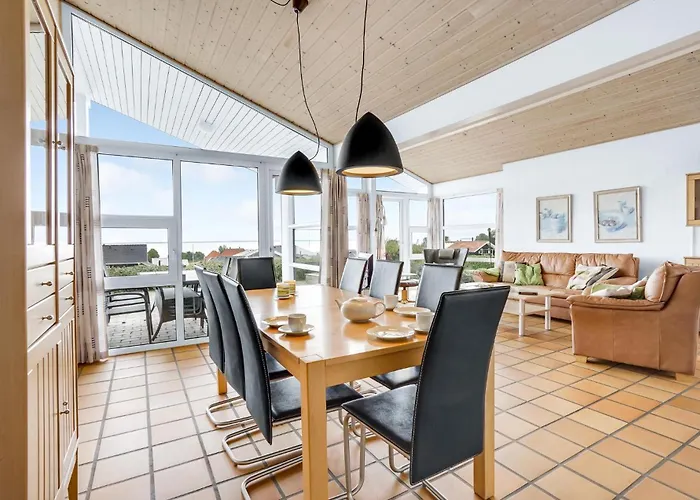 Holiday home Amazing In With Kitchen