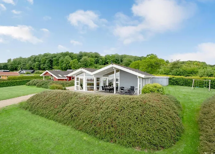 Amazing In With Kitchen Holiday home *