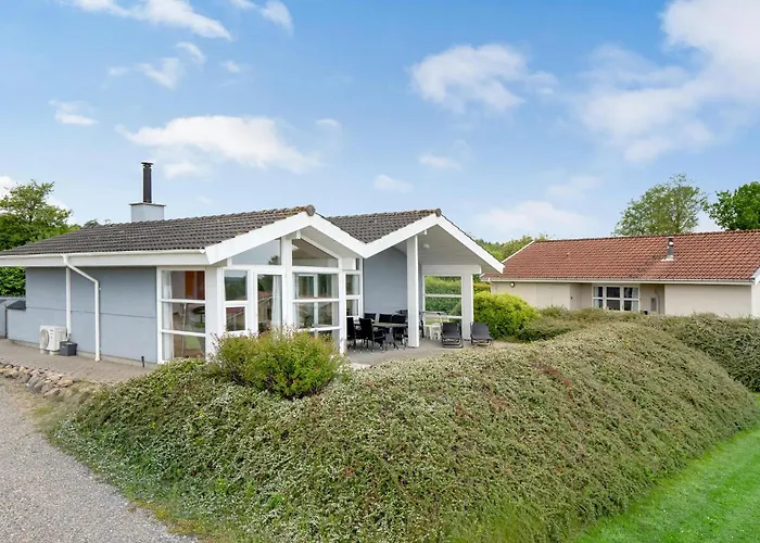 Amazing In With Kitchen